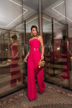 Macacão Lívia na internet