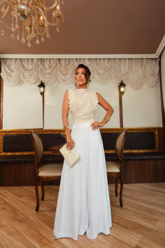 Blusa Sabrina na internet