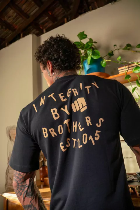 Camiseta Oversized Brothers