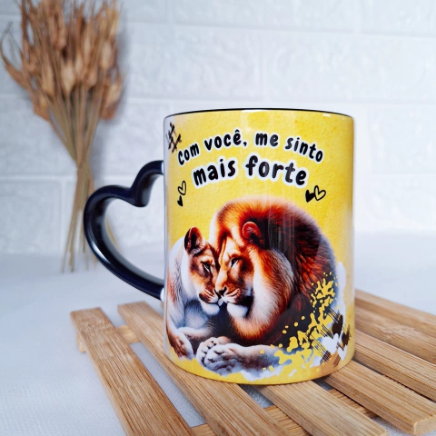 Arte digital "Com você me sinto mais forte"