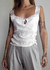 blusa branca evidence m na internet