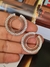 Brinco aro frontal cravejado com zircônias na internet
