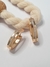 Argola oval com zircônias