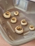 Trio de argolas largas cravejadas com zircônias na internet