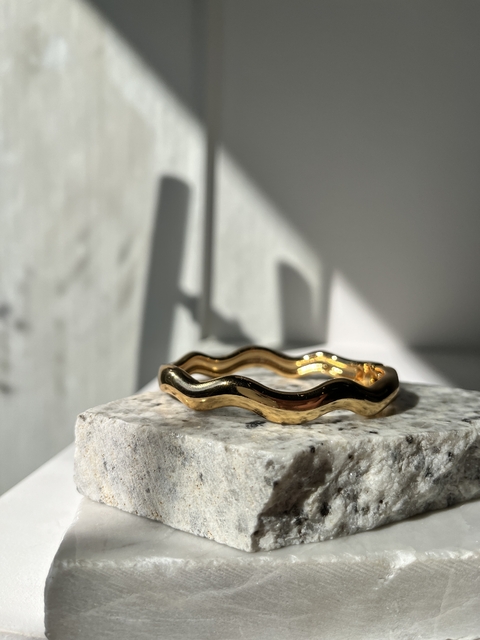 Bracelete Ondulado Dourado