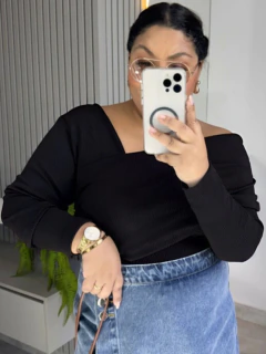 Blusa assimetrica Aurora na internet