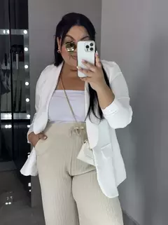 Blazer Jessica Alfaiataria - Jacqueromodas Plus Size - As Melhores Peças no Plus Size