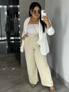 Pantalona canelada Carla - Jacqueromodas Plus Size - As Melhores Peças no Plus Size