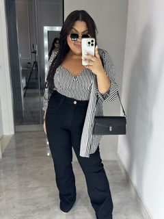 Calça Flare Nanda - Jacqueromodas Plus Size - As Melhores Peças no Plus Size