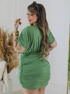 Vestido macaquinho Pandora na internet