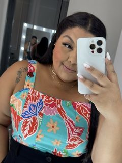Cropped estampado Estela - Jacqueromodas Plus Size - As Melhores Peças no Plus Size