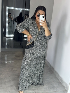 Vestido Manga Monalisa - Jacqueromodas Plus Size - As Melhores Peças no Plus Size