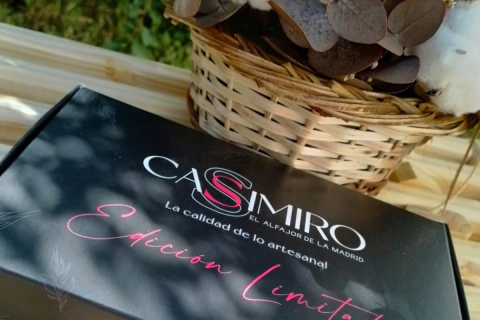 lfajores artesanales Casimiro de chocolate y mani