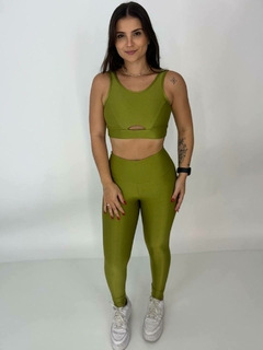 Top Márcia + Legging Verde Avocado - RAIRAM®
