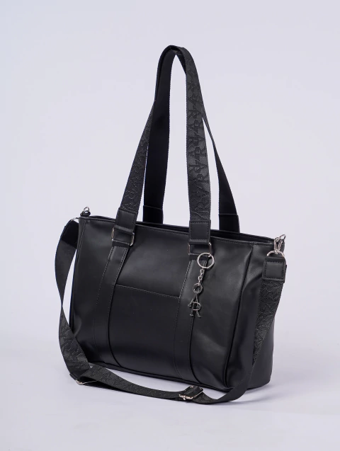 Bolso Caps. Facultad 2025 - negro CHICO - comprar online