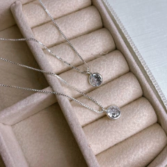 Ponto de luz redondo na internet