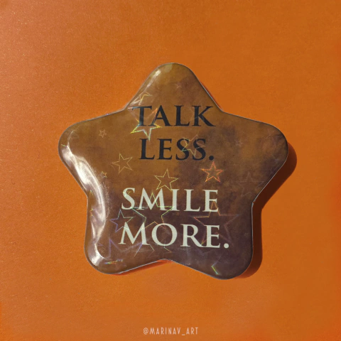 Botton Estrela - Talk Less - Hamilton na internet