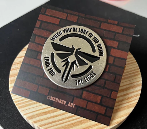 Pin - Look For the Light - The Last of Us - comprar online