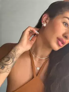 Colar Margarida Resinada - comprar online