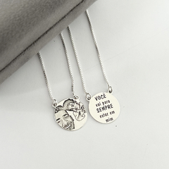 Escapulário Redondo Foto e Frase Personalizado Prata 925 - comprar online