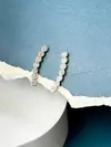 Brinco Ear Cuff 7 Zircônias Cravado Prata 925