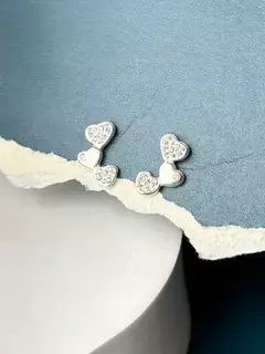Brinco Ear Cuff Três Corações com Zircônias Prata 925