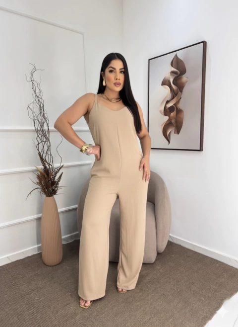 Macacão Nicoly Liso