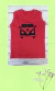 remera roja auto