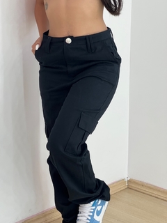 Calça Cargo Preta