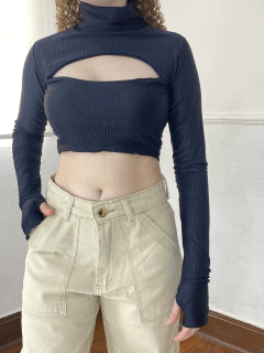 Cropped preto frio