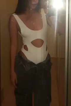 Body Olivia branco na internet