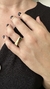 Anel Design Retangular com detalhe linha recorte banhado em Ouro 18k - Amalfi