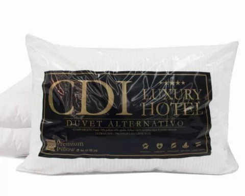 Almohada hotelera