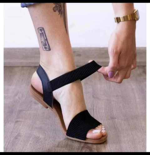 SANDALIA ELASTICO PRETA