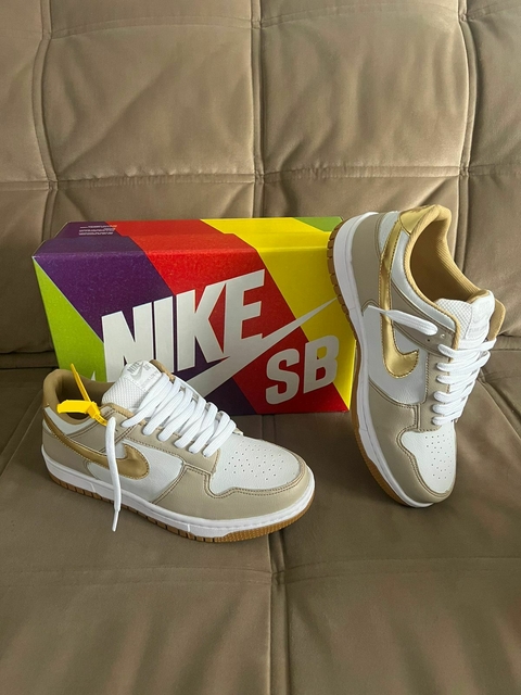 SB DUNK DOURADO BAIXA