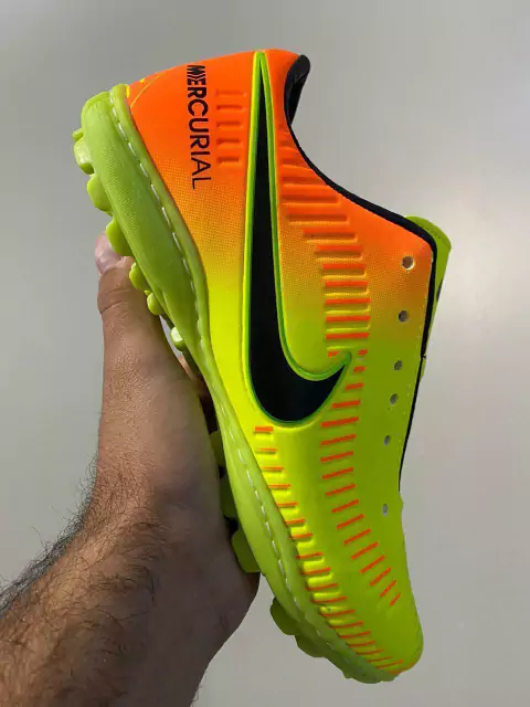 CHUTEIRA VERDE LARANJA