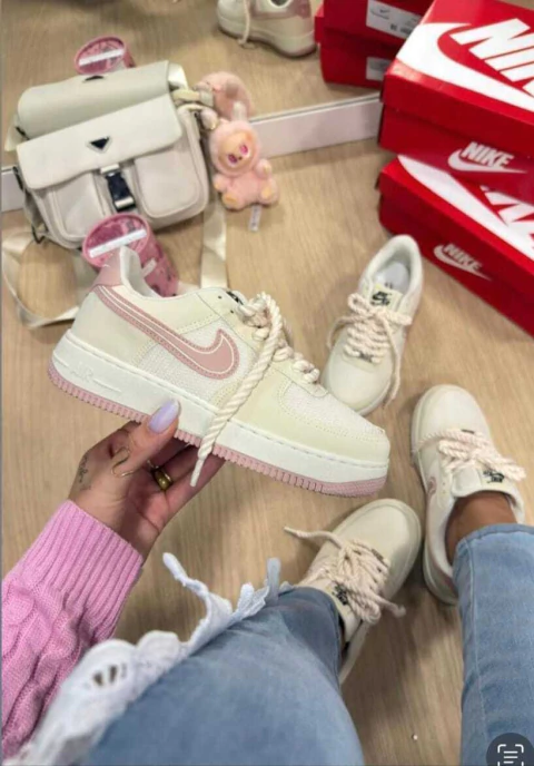 AIR FORC PREMIUM ROSA