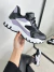 Tênis Sneaker Poli Preto - LadyMaria: Estilo e conforto em cada passo!