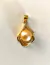 Pingente rara pérola dourada, prata .925 banhado em ouro. Novo. Exclusivo! 2,7 cm. Pérola de 8 mm. Joia.