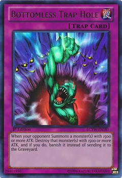 Bottomless Trap Hole (dañada) - LCYW - Ultra Rare
