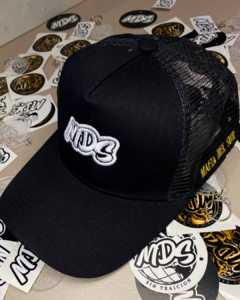VISERA TRAKER NEGRA (edicion limitada) - comprar online