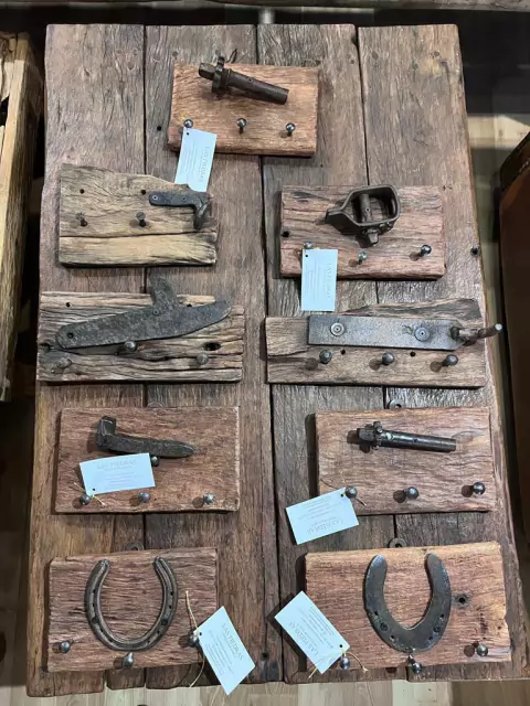 Llaveros CUATROHIERROS