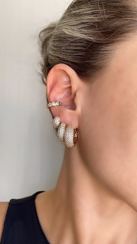 Trio de argolas cravejadas