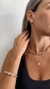 Bracelete torcido cravejado ajustável na internet