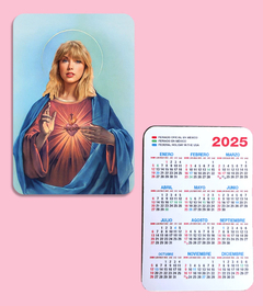 Estampita con Calendario - Santa Taylor 2025
