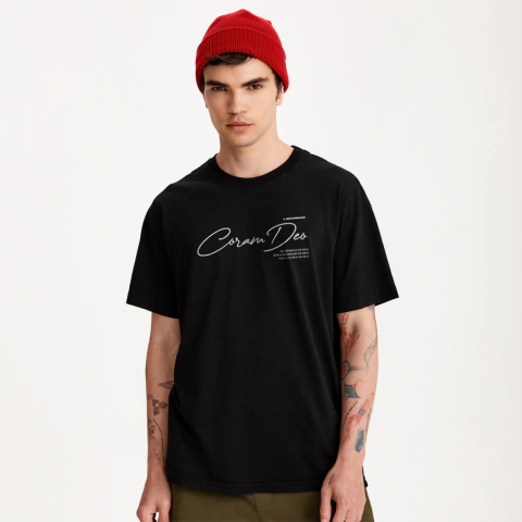 Coram Deo Black - Oversize