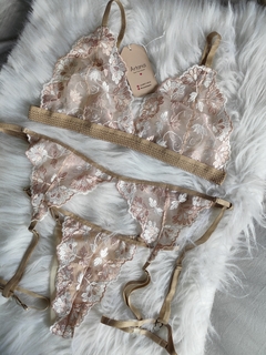 Imagem do Conjunto Celia