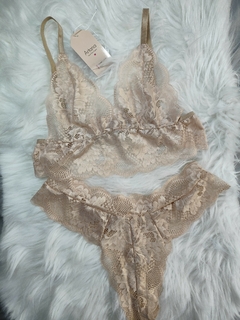 conjunto camila na internet