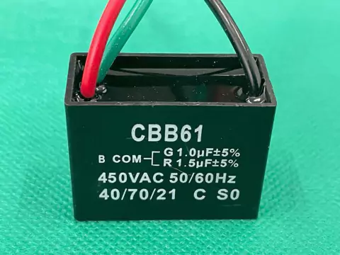 Capacitor Partida 1+1,5uf/450v Fio 37x17x28mm Cbb61