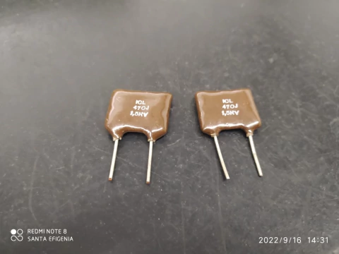 Capacitor Mica Prata 470pf/1,5kv 5% Icl